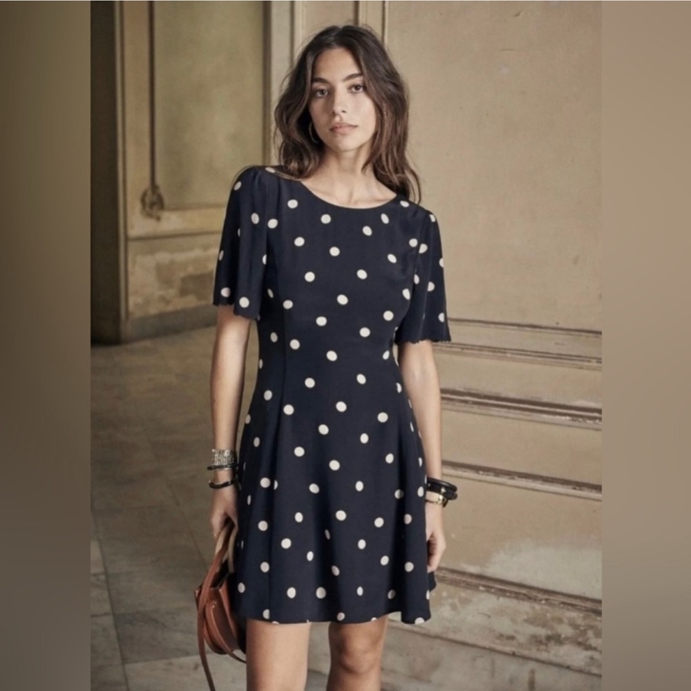 Sezane Faustine Dress- US 2 / Fr 34- NWT